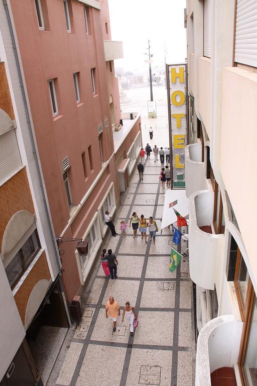 Отель Luso Brasileiro Повуа-ди-Варзин Экстерьер фото